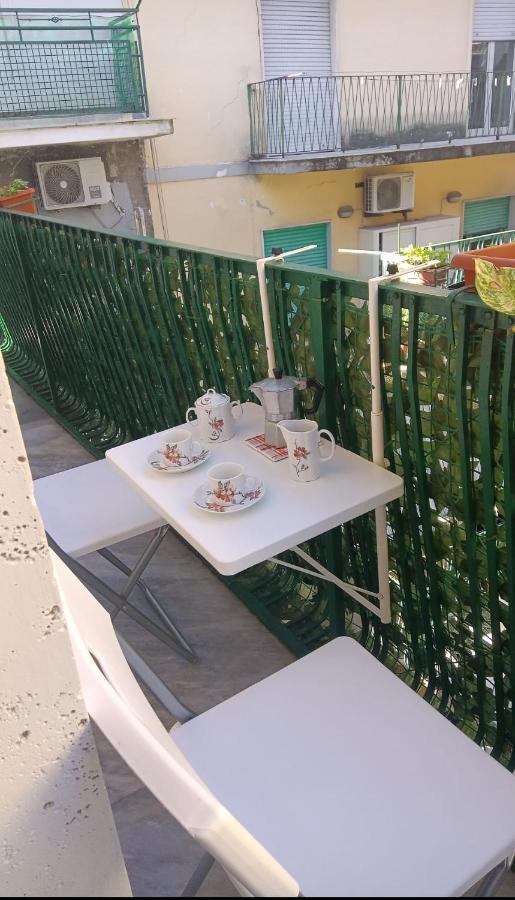 Il Dubbio Ai Quartieri Spagnoli Napoli Ngoại thất bức ảnh