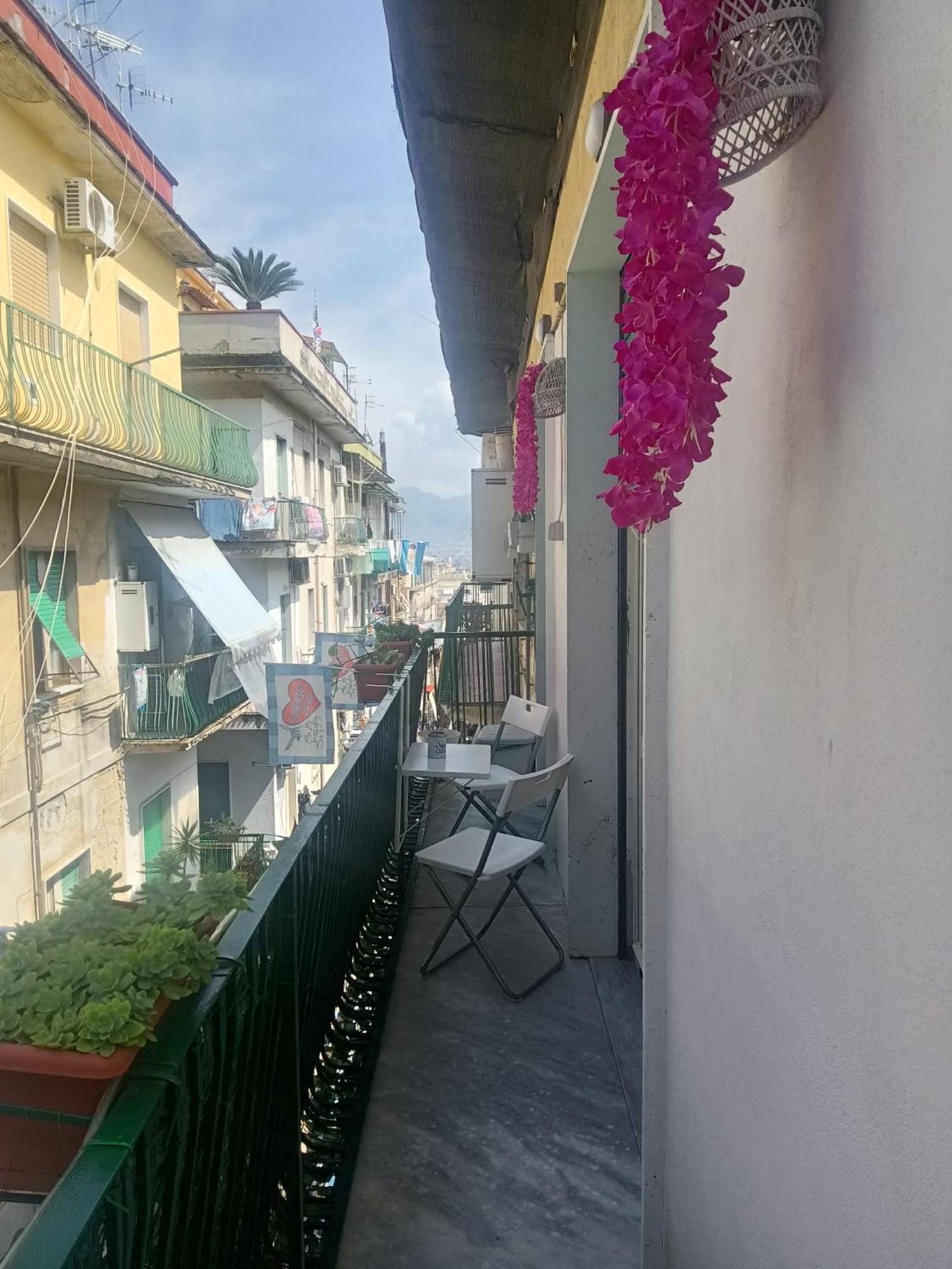Il Dubbio Ai Quartieri Spagnoli Napoli Ngoại thất bức ảnh