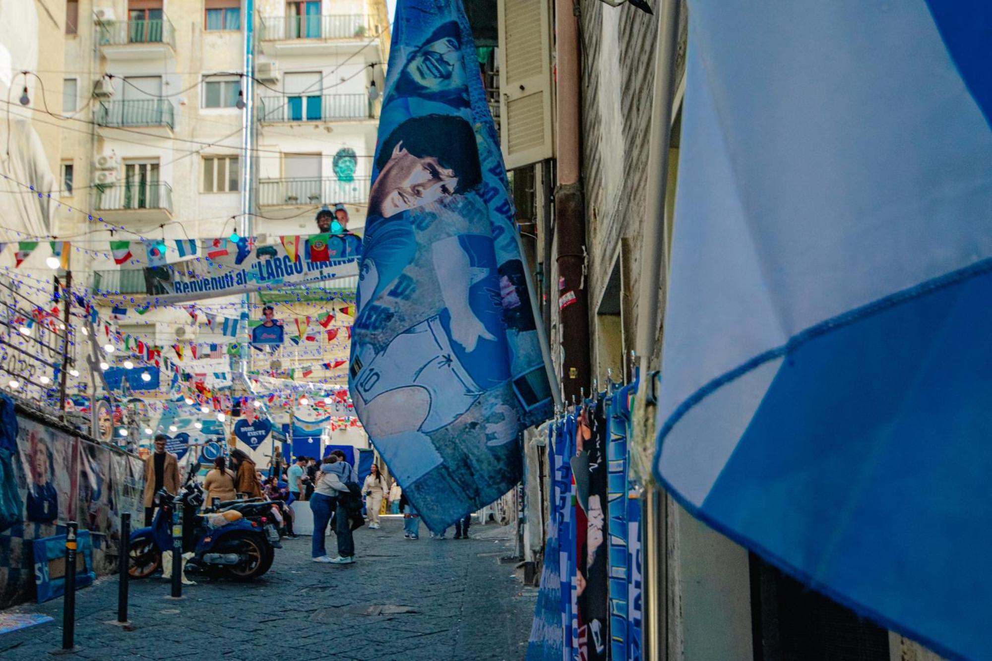 Il Dubbio Ai Quartieri Spagnoli Napoli Ngoại thất bức ảnh