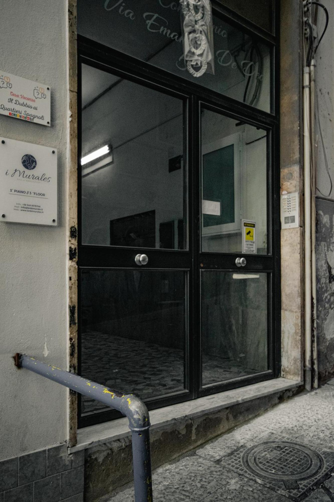 Il Dubbio Ai Quartieri Spagnoli Napoli Ngoại thất bức ảnh